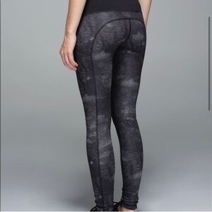 Lululemon gently used leggings size 2